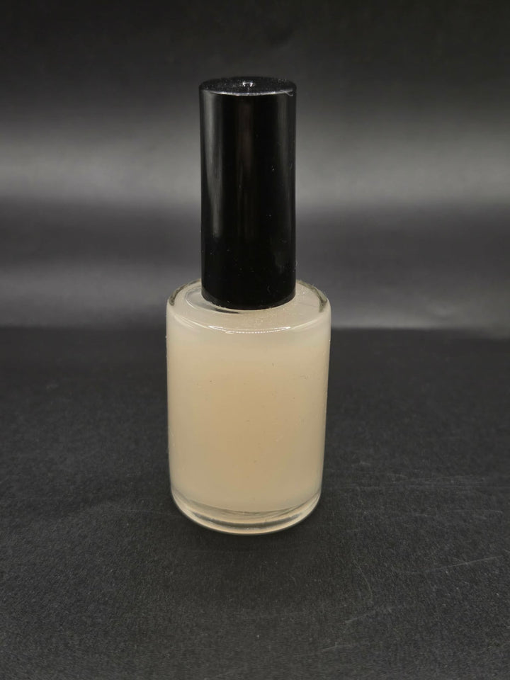 Lunar Glass Irilune nail polish, 15 ml bottle